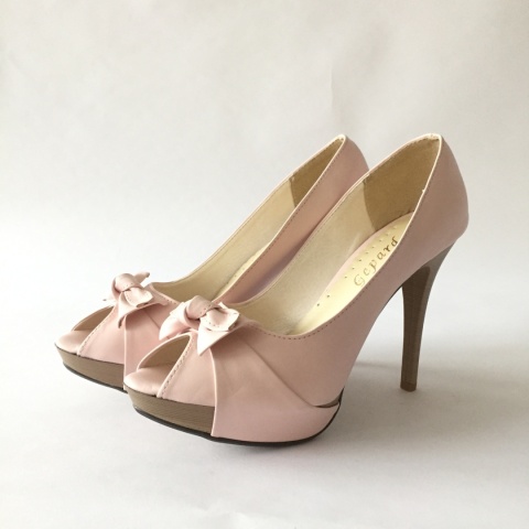 Pudrowo różowe matowe , wysokie szpilki na platfornie z ozdobną kokardką i odkrytym palcem ekoskóra - MODA SANOK