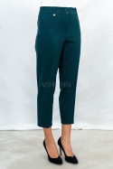 Eleganckie spodnie typu cygaretki od MTM w odcieniu głębokiej butelkowej zieleni - Moda Sanok