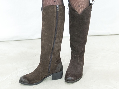 Brązowe skórzane kowbojki – klasyka w nowoczesnym wydaniu - MODA SANOK