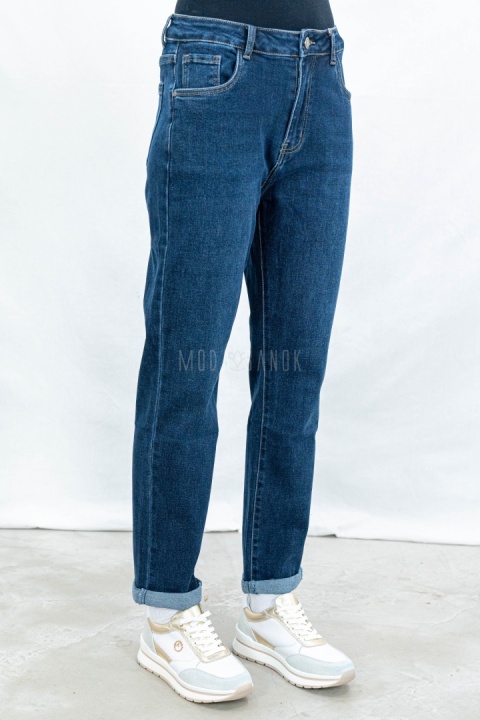 Spodnie damskie jeansowe typu MOM JEANS w kolorze ciemnego granatu - MODA SANOK