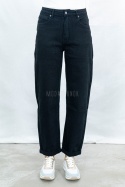 Spodnie jeansowe damskie Mom Fit w kolorze czarnym - MODA SANOK