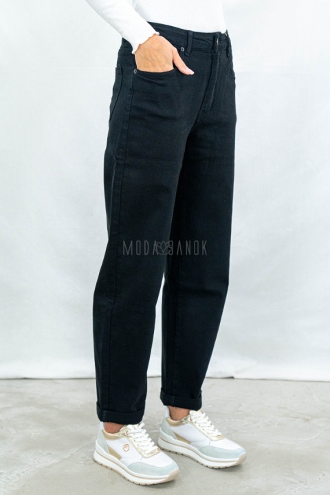 Spodnie jeansowe damskie Mom Fit w kolorze czarnym - MODA SANOK