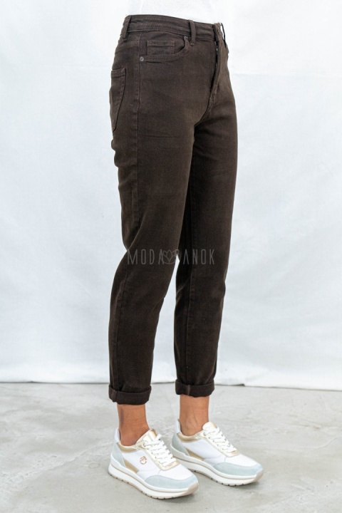 Damskie spodnie jeansowe typu LOOSE FIT w kolorze brązowym - MODA SANOK