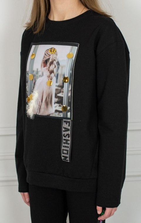 Czarna bluzka dla dziewczynki z nadrukiem blaszkami MIRA - MODA SANOK