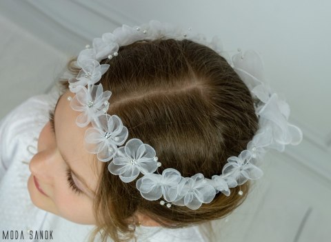 Wianek komunijny z szyfonowymi kwiatami - MODA SANOK