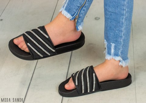 Czarne damskie klapki z srebrnymi cyrkoniami MODA SANOK