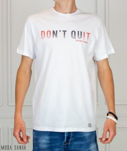 Męska biała koszulka T-shirt z napisem dont Quit Just Yuppi Moda Sanok
