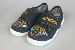 Szare pantofelki z aplikacją Motocross NAZO - MODA SANOK