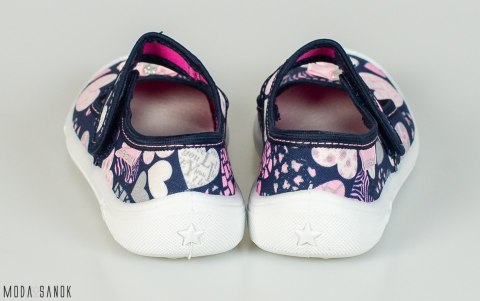 Granatowe pantofle na rzep w białe i różowe serduszka Viggami - MODA SANOK