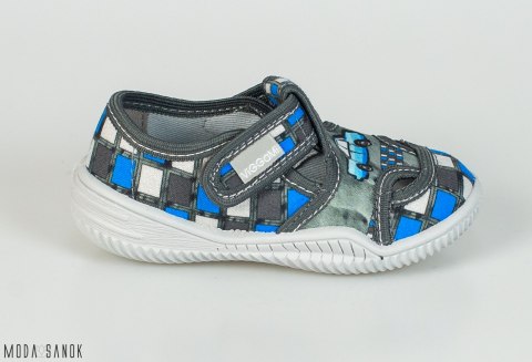 Szare pantofle chłopięce z aplikacją samochodu Viggami na rzepę - MODA SANOK