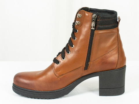 Ocieplany botek damski na klocku Kornecki - brąz - Moda Sanok