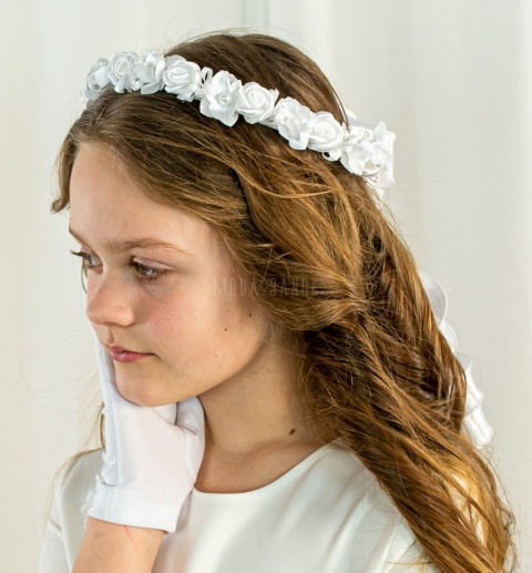 Wianek Komunijny w kwiatuszki z delikatnymi perełkami oraz satynowymi wstążeczkami MODA SANOK