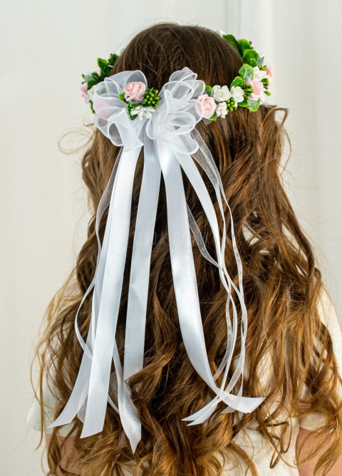 Wianek komunijny dziewczęcy z piankowymi różyczkami i zielonymi listkami MODA SANOk