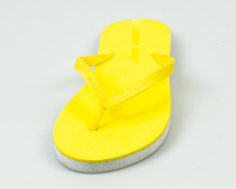 Japonki, klapki damskie w jednolitym kolorze żółtym na piankowej podeszwie z gumową górą SUPER GEAR - MODA SANOK