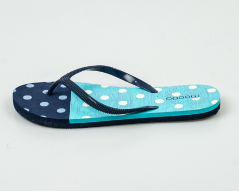 Japonki, klapki damskie w kolorze miętowo granatowym z kropeczkami MOODO - MODA SANOK
