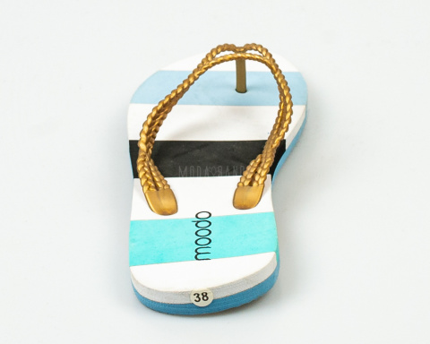 Japonki, klapki damskie w szerokie pasy z gumową górą w kolorze złotym MOODO - MODA SANOK