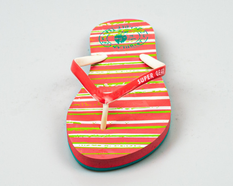 Japonki, klapki damskie z piankowym spodem i gumową górą w koralowym kolorze SUPER GEAR - MODA SANOK